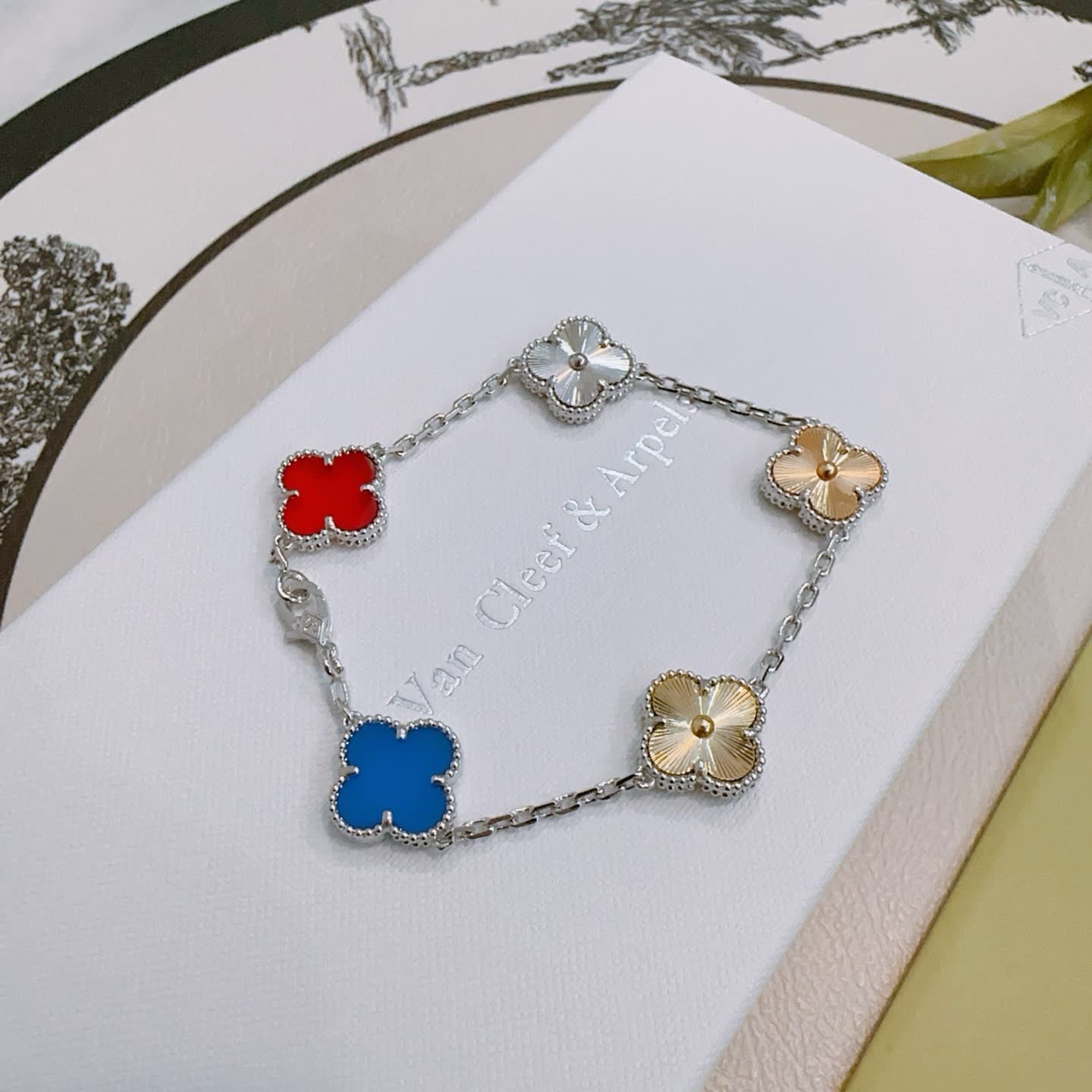 Van Cleef & Arpels Alhambra Bracelet